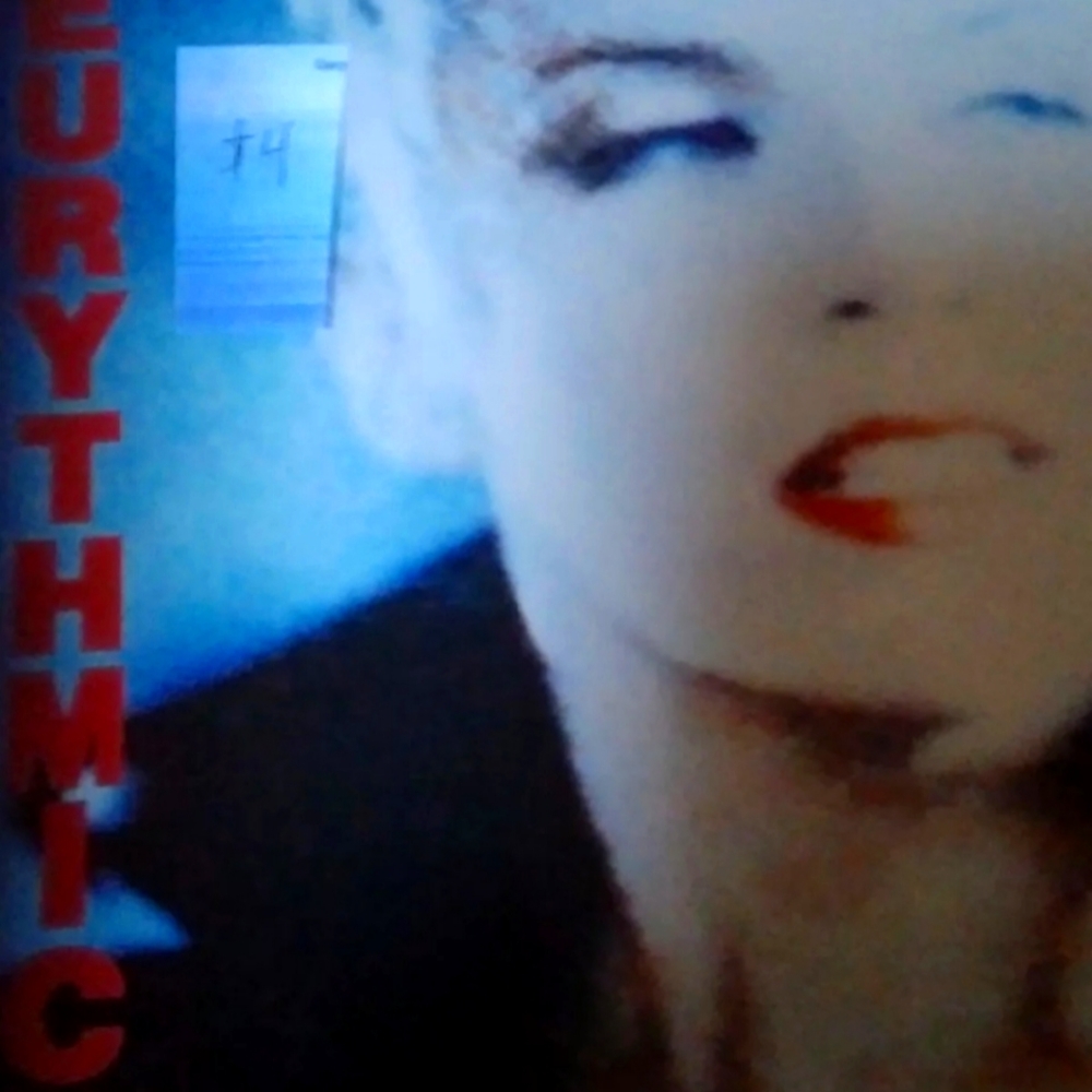 3 records Eurythmics